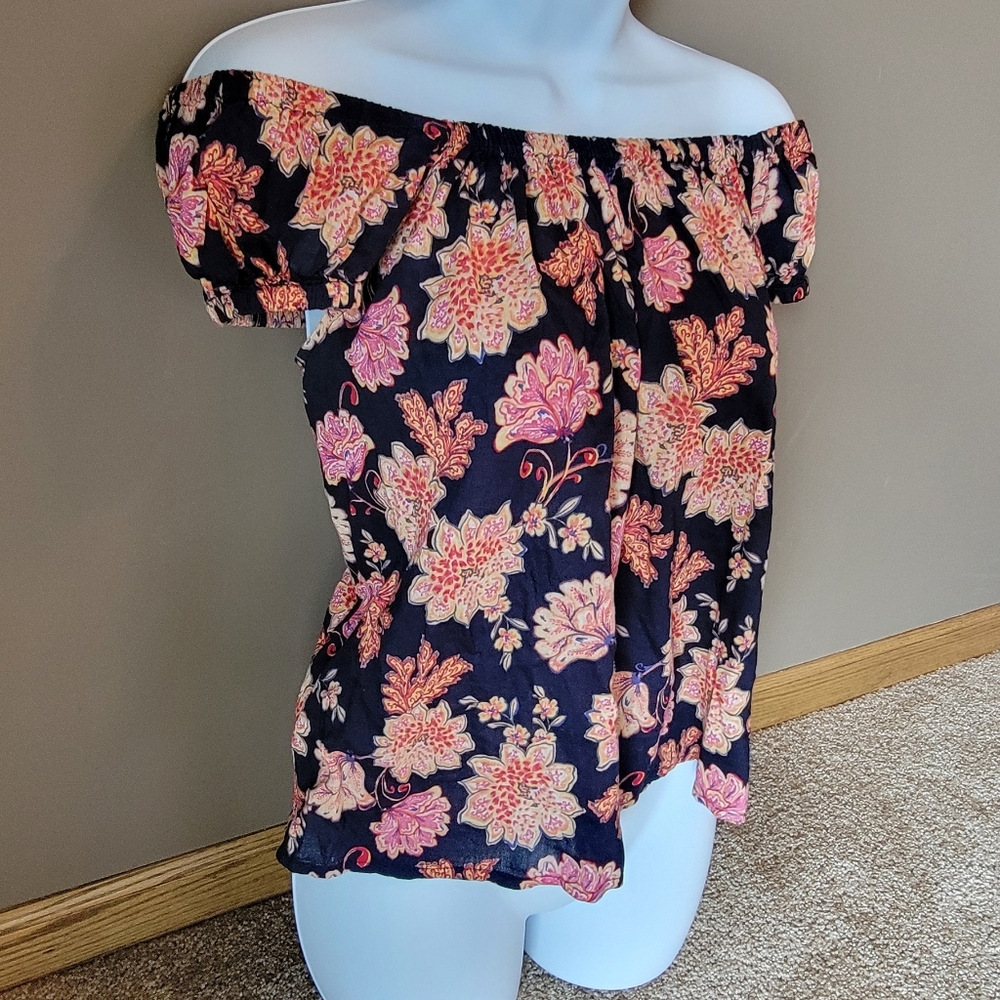 Old Navy Off The Shoulder Open Back Floral Bow Blouse Size Medium